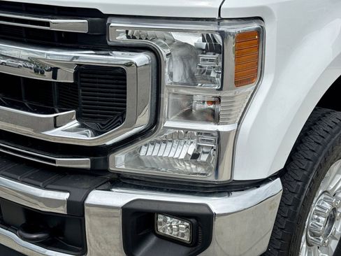Used 2021 Ford F250 XLT w/ XLT Value Package AWD/4WD image 13