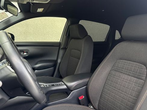 Certified 2024 Honda HR-V Sport image 5