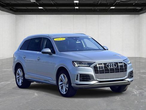 Used 2024 Audi Q7 3.0T Premium Plus AWD/4WD image 3