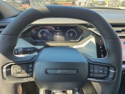 New 2026 Jeep Cherokee Limited AWD/4WD image 21