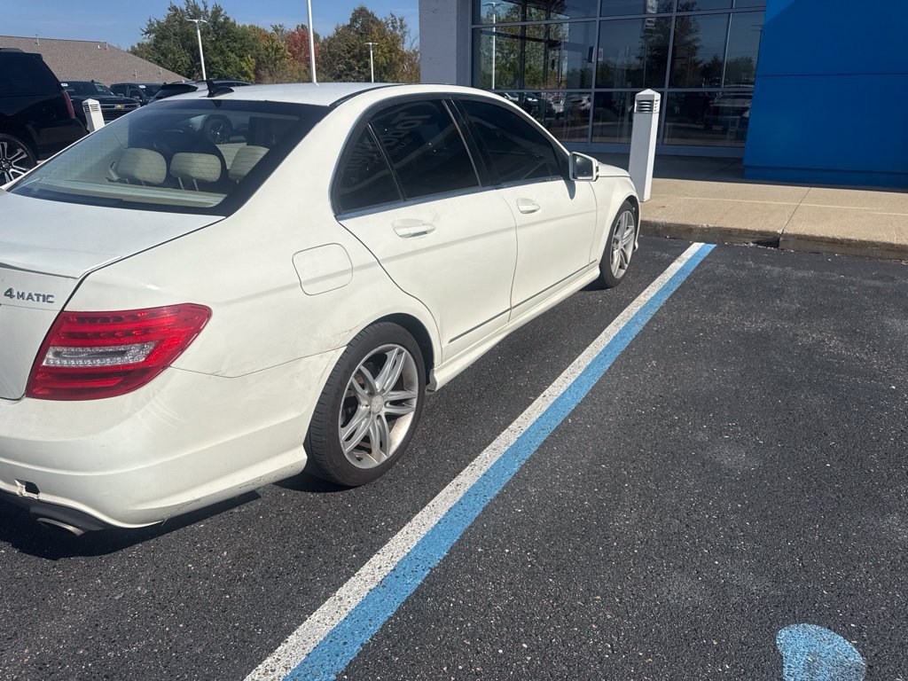 Used 2012 Mercedes-Benz C 300 4MATIC Sedan image 9