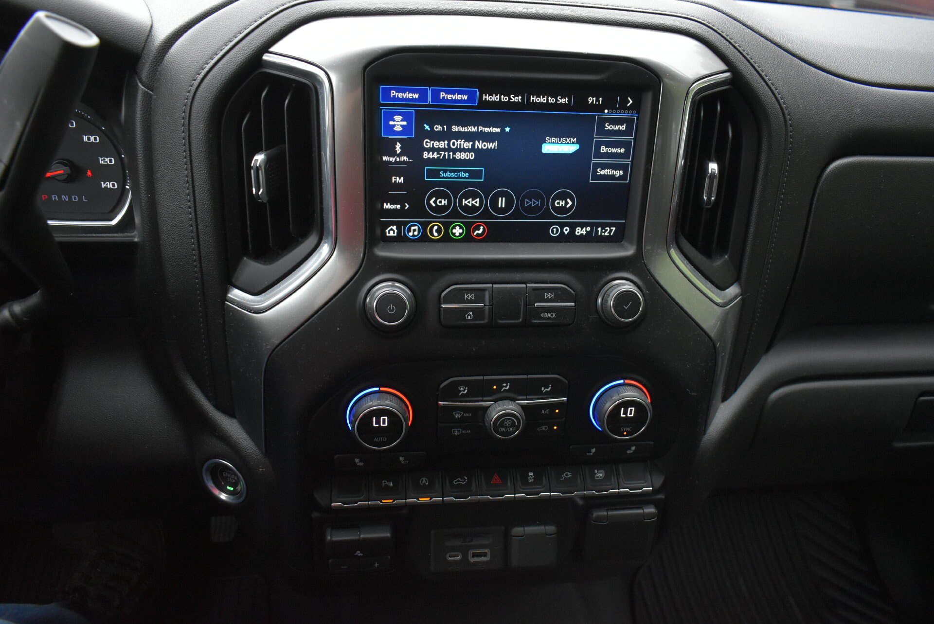 Used 2021 Chevrolet Silverado 1500 LT w/ Convenience Package II AWD/4WD image 21