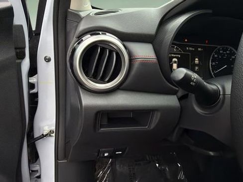 Used 2025 Nissan Versa SR w/ Trunk Package FWD image 21