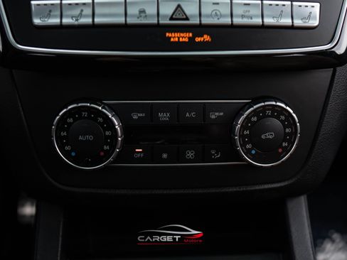 Used 2019 Mercedes-Benz GLE 43 AMG 4MATIC image 32