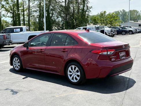 Used 2022 Toyota Corolla LE FWD image 28