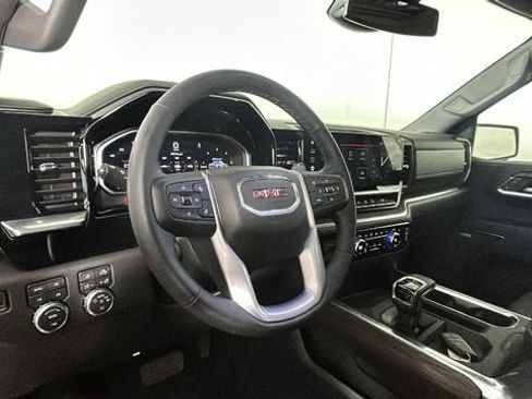 Used 2026 GMC Sierra 1500 SLT w/ SLT Premium Plus Package AWD/4WD image 14