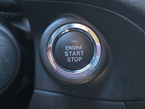 Used 2024 Subaru Ascent Premium w/ Convenience Package image 20