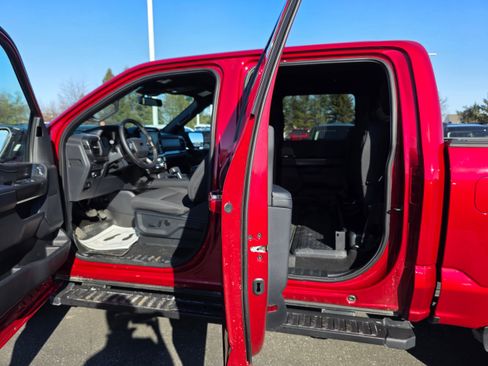 Used 2024 Ford F150 XLT w/ Equipment Group 302A MID image 10