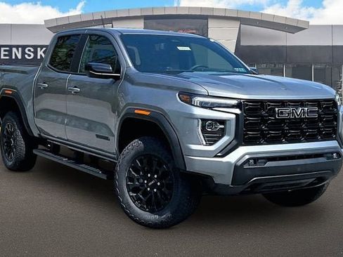 New 2026 GMC Canyon Elevation w/ Convenience Package AWD/4WD image 2