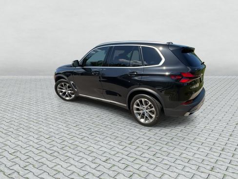 Used 2024 BMW X5 xDrive40i w/ Premium Package AWD/4WD image 6