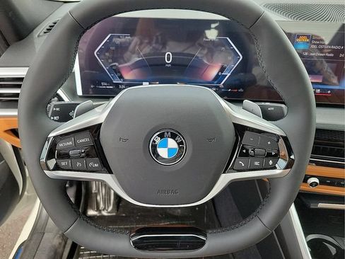 Used 2026 BMW 330i Sedan w/ Premium Package RWD image 23