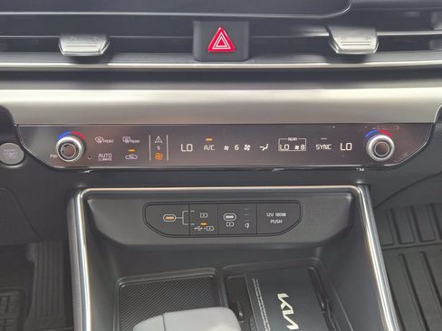 New 2026 Kia Carnival SX Prestige FWD image 16