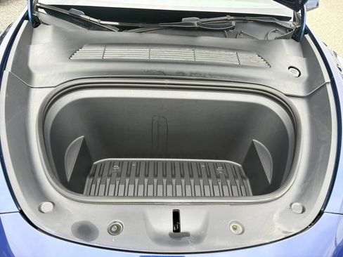 Used 2023 Tesla Model Y Performance AWD/4WD image 34