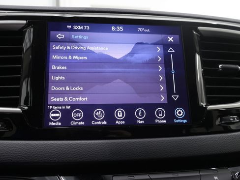 Used 2020 Chrysler Pacifica Touring-L Plus FWD image 56
