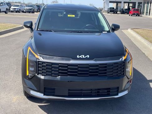New 2026 Kia Sportage LX FWD image 2