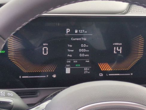 New 2026 Kia Carnival LXS FWD image 12