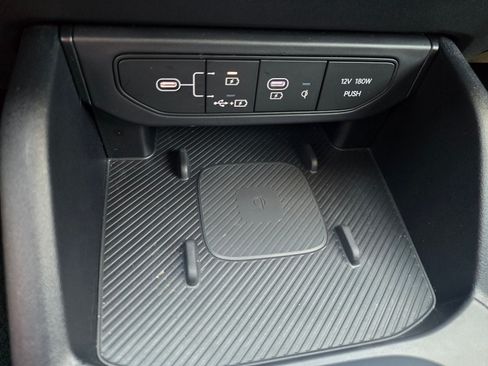 Used 2025 Kia K4 EX FWD image 19