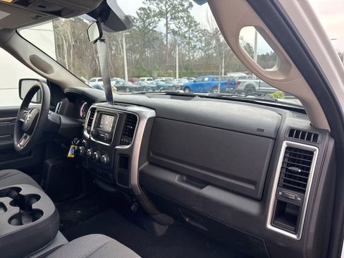 Used 2024 RAM 1500 Classic SLT image 22