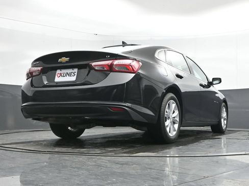 Used 2022 Chevrolet Malibu LT FWD image 41