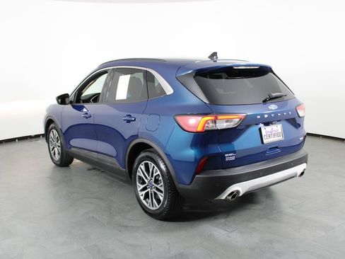 Used 2020 Ford Escape SEL image 3