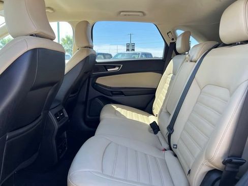 Used 2022 Ford Edge SEL w/ Convenience Package AWD/4WD image 17