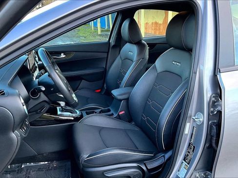 Used 2024 Kia Forte GT-Line FWD image 9