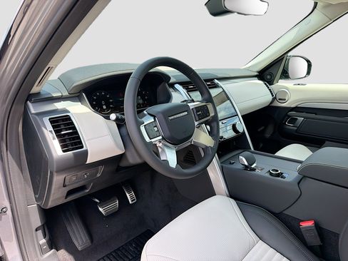 New 2026 Land Rover Discovery Dynamic SE AWD/4WD image 27