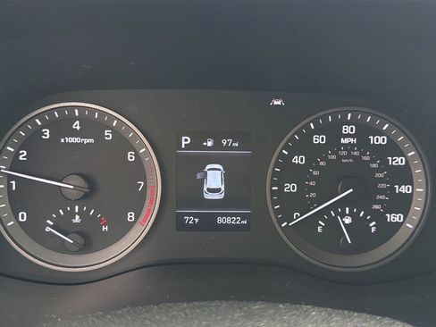 Used 2021 Hyundai Tucson Limited AWD/4WD image 21