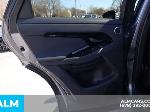 Used 2024 Land Rover Range Rover Evoque Dynamic SE AWD/4WD image 21