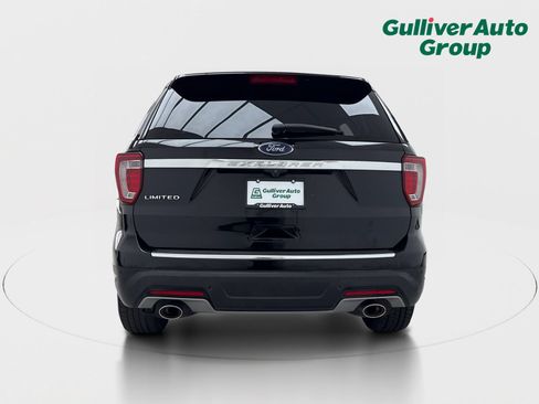 Used 2018 Ford Explorer Limited w/ Ford Safe & Smart Package FWD image 7