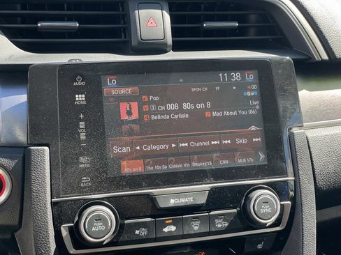 Used 2018 Honda Civic EX-T image 7