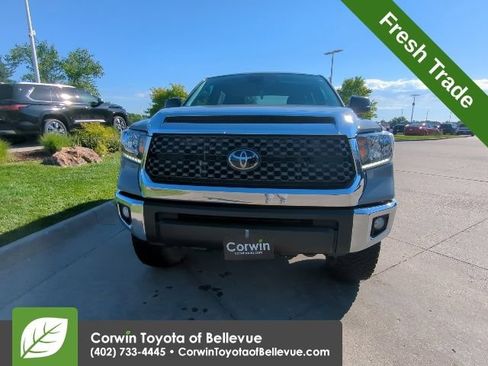 Used 2020 Toyota Tundra SR5 w/ SR5 Upgrade Package AWD/4WD image 8