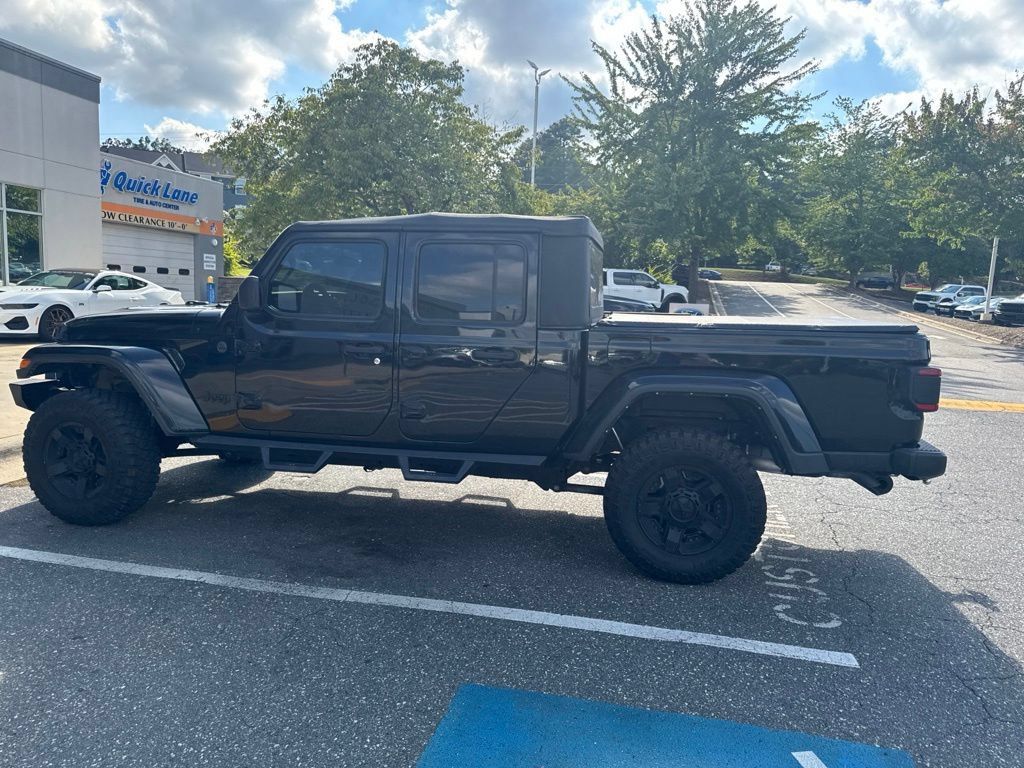 Used 2022 Jeep Gladiator Sport AWD/4WD image 9