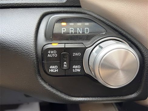 Used 2020 RAM 1500 Laramie image 14