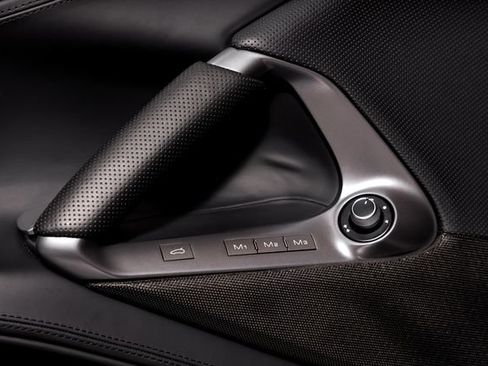 Certified 2019 Ferrari 812 Superfast RWD image 61