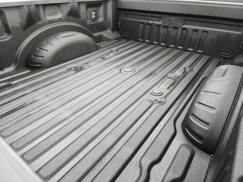 Used 2024 Ford F350 Lariat w/ Lariat Ultimate Package image 5