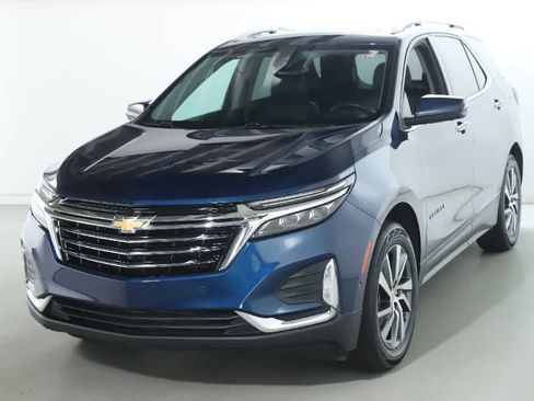 Used 2022 Chevrolet Equinox Premier AWD/4WD image 1