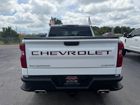 Used 2024 Chevrolet Silverado 1500 Custom Trail Boss AWD/4WD image 7
