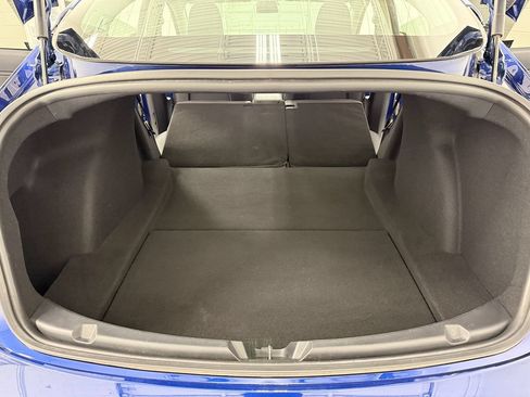 Used 2018 Tesla Model 3 Long Range RWD image 29