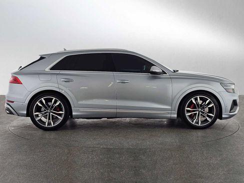 Used 2023 Audi SQ8 Premium Plus AWD/4WD image 6