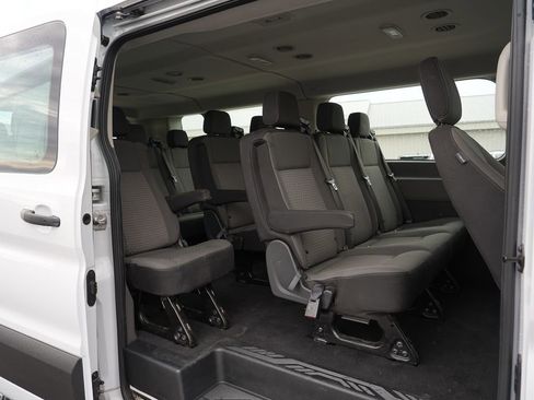 Used 2024 Ford Transit 350 XLT RWD image 20