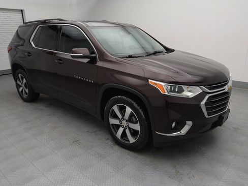 Used 2019 Chevrolet Traverse LT w/ LT Premium Package image 11