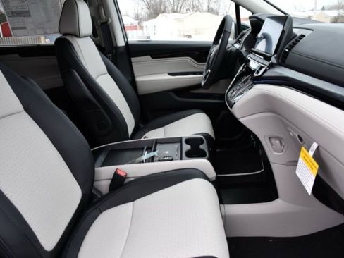 New 2026 Honda Odyssey Elite image 31