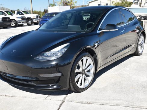 Used 2019 Tesla Model 3 Long Range image 3