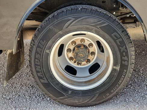 Used 2024 RAM 3500 Tradesman w/ Electrical Accessory Group image 9