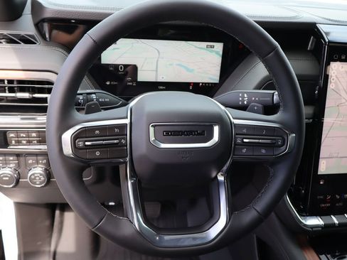 New 2026 GMC Yukon Denali w/ Sun & Power Step Package image 16