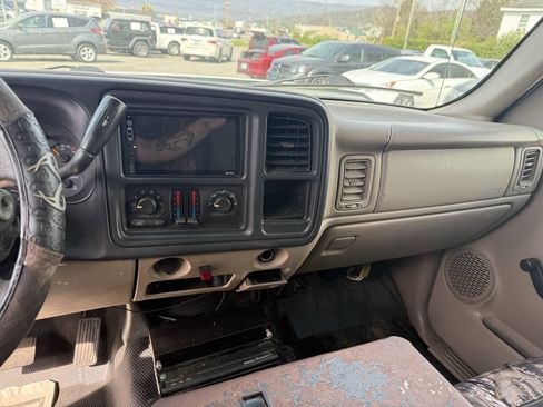 Used 2007 Chevrolet Silverado 1500 W/T image 8