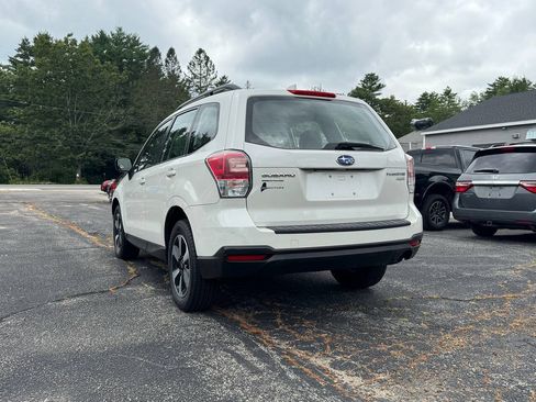Used 2017 Subaru Forester 2.5i w/ Alloy Wheel Package AWD/4WD image 6
