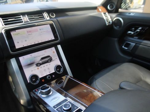 Used 2021 Land Rover Range Rover Westminster Edition image 17