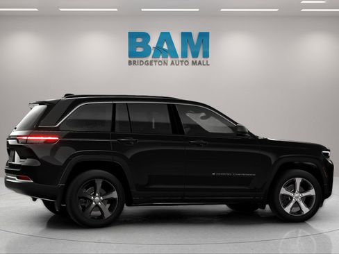 New 2026 Jeep Grand Cherokee Limited image 16